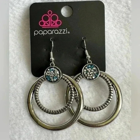 paparazzi Jewelry - Earrings